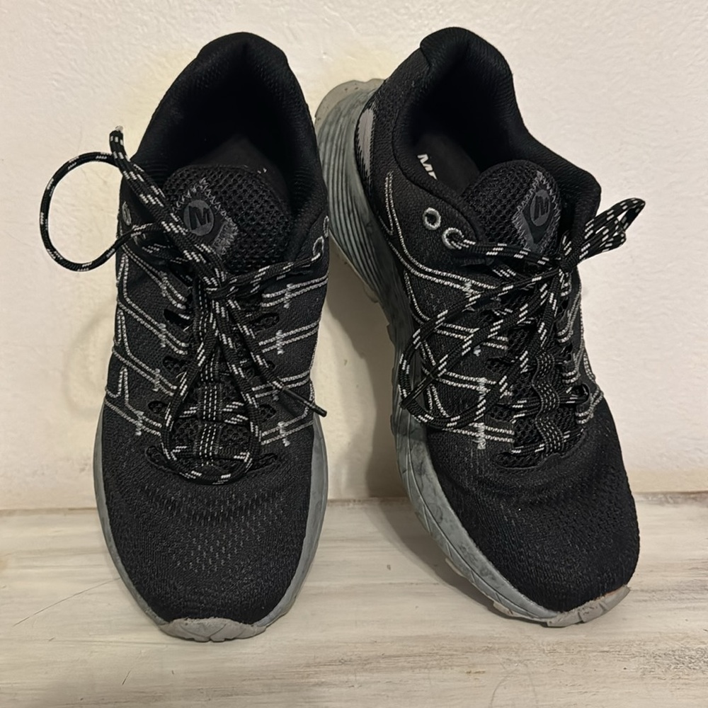 MERRELL - Picture 2 of 8